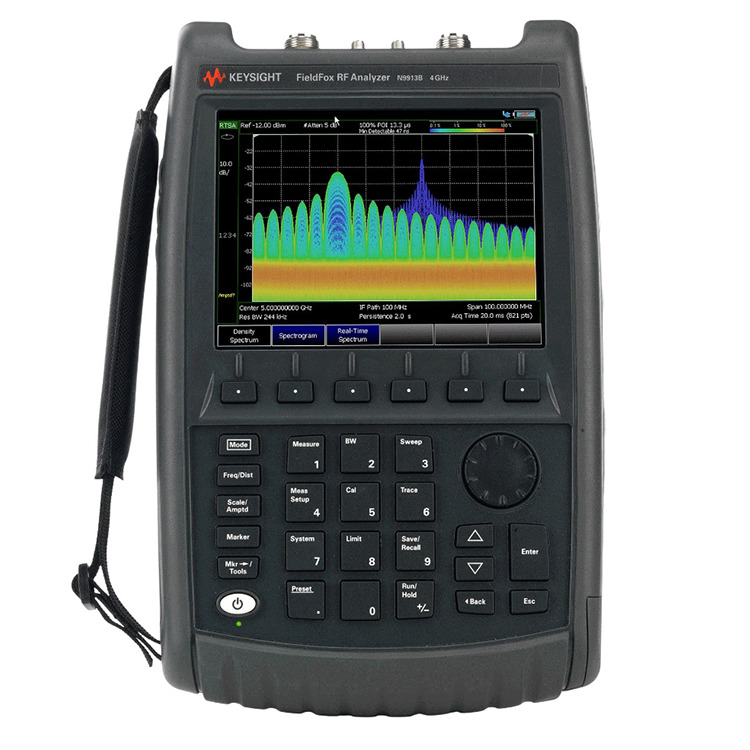Analizor portabil de spectru cu microunde FieldFox N9913B